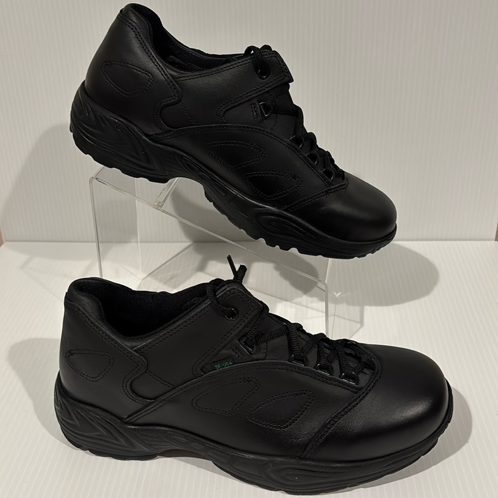 Reebok Men's Athletic Oxford Style Leather Shoes